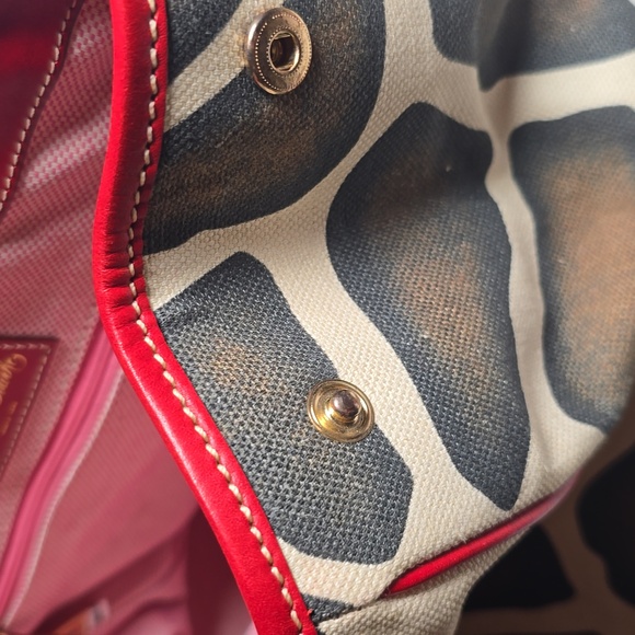 Dooney & Bourke Giraffe Print Tote + Coin Pouch & Card Holder Set - Picture 16 of 16